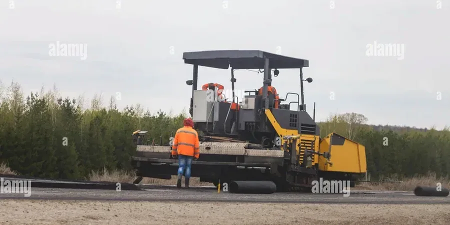 Flexible Pavement Design for Phoenix Soils and Extreme Heat